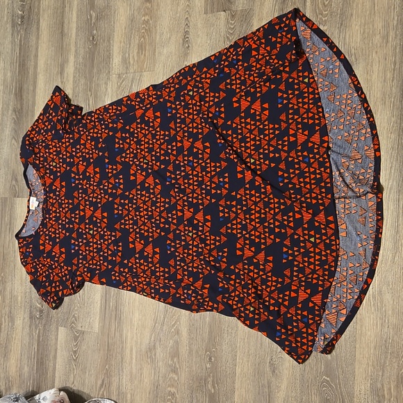 LuLaRoe Dresses & Skirts - LulaRoe Carly dress sz XL